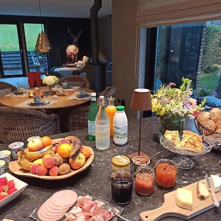 De Luxe Avec Terrasse, Proche Du Circuit